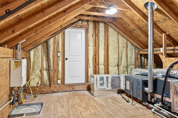 3737 Lockwood Lane