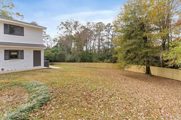 1110 Deramus Court