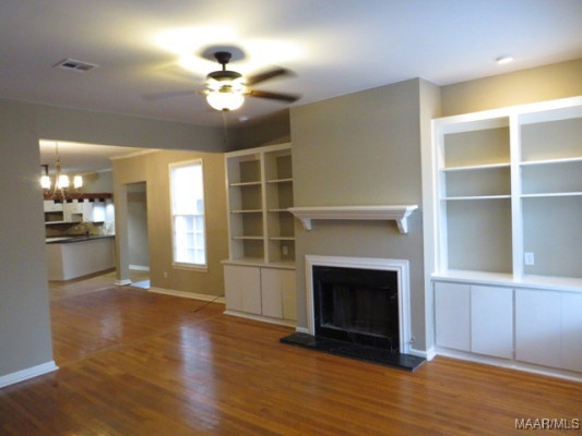 1100 WOODWARD Avenue