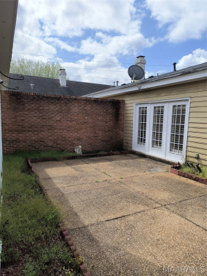 2065 Hazel Hedge Lane