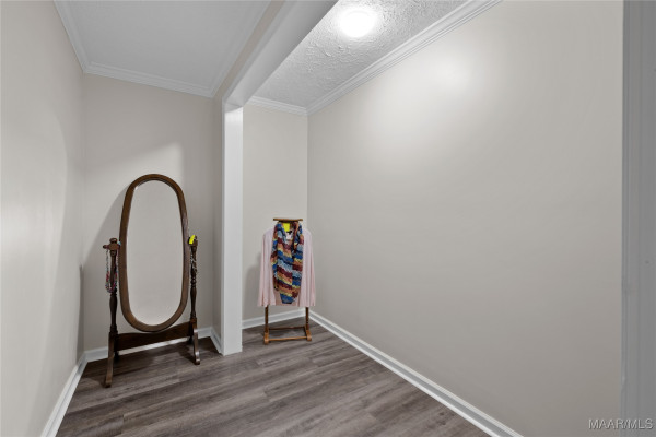 168 County Road 454 .