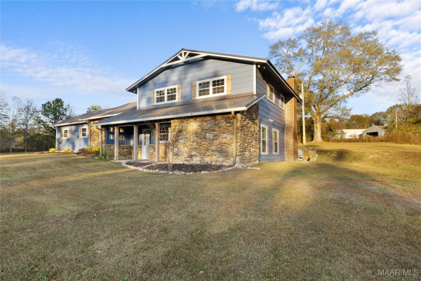 168 County Road 454 .