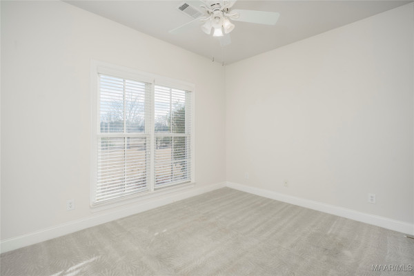 5540 Ash Grove Circle