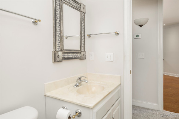 5540 Ash Grove Circle