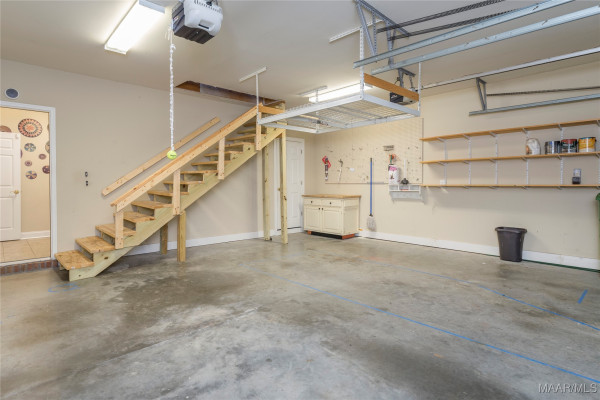 5540 Ash Grove Circle