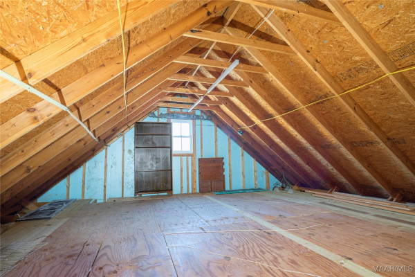 5540 Ash Grove Circle