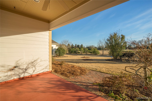 5540 Ash Grove Circle