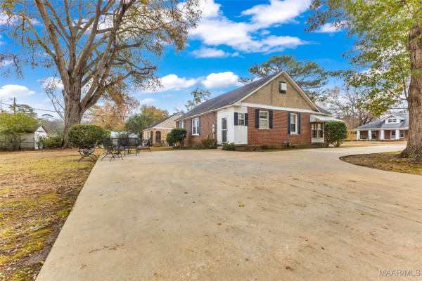 808 W Tallassee Street