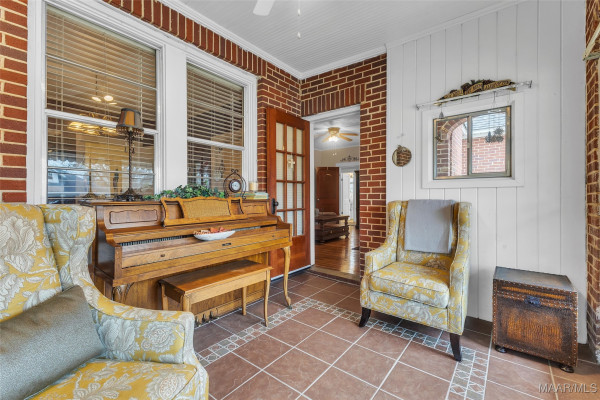 808 W Tallassee Street