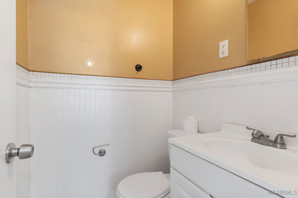 3302 Cottonwood Drive