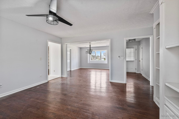 1843 Heatherton Drive