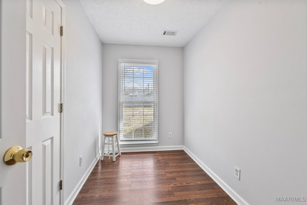 1843 Heatherton Drive