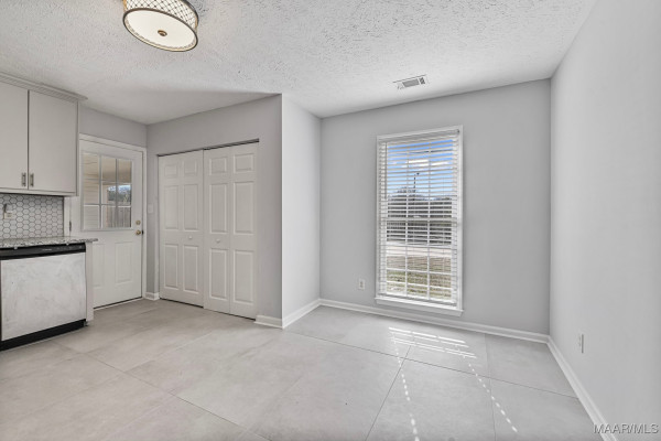 1843 Heatherton Drive