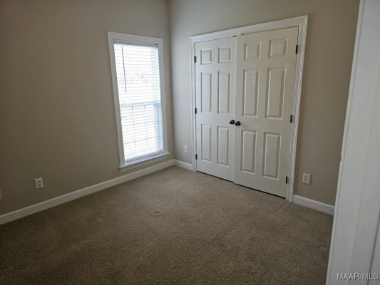 2765 Edinburgh Drive