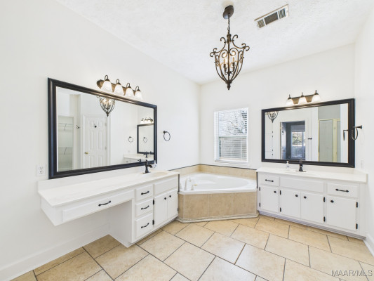 2256 Halcyon Boulevard