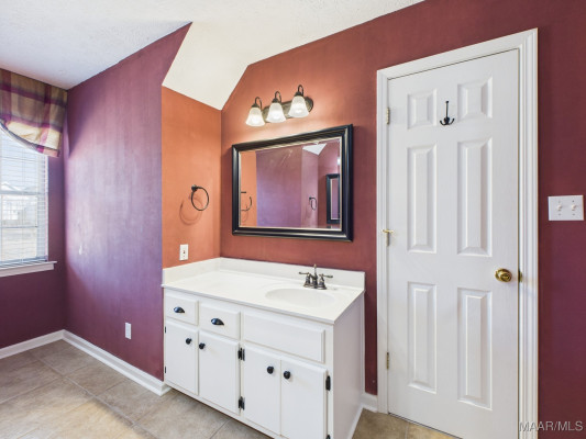 2256 Halcyon Boulevard