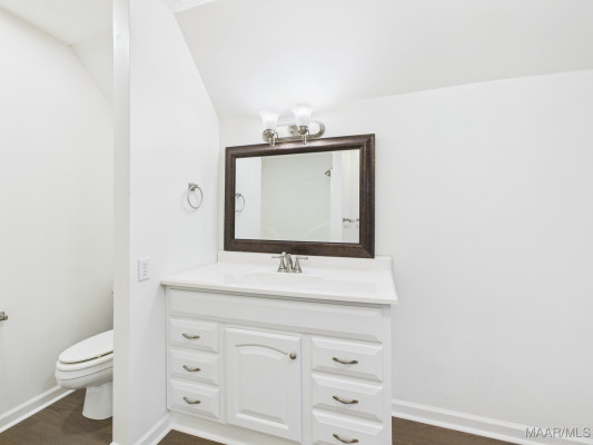 2256 Halcyon Boulevard