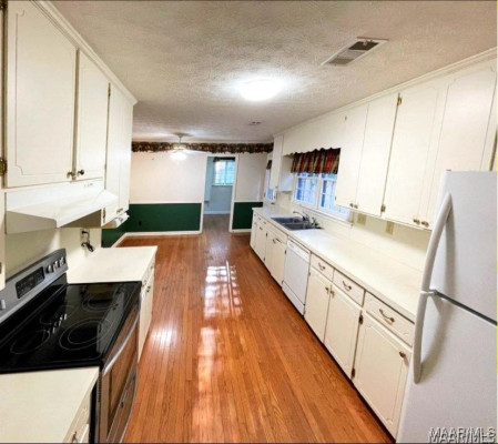 540 Chatsworth Drive