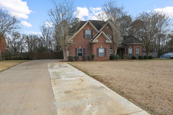 290 Plantation Crossing