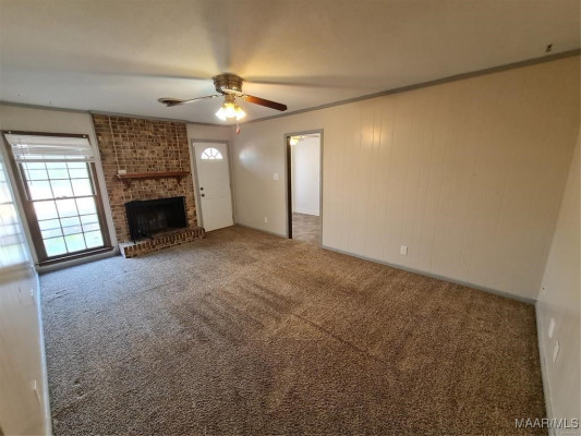 4443 S Slauson Circle