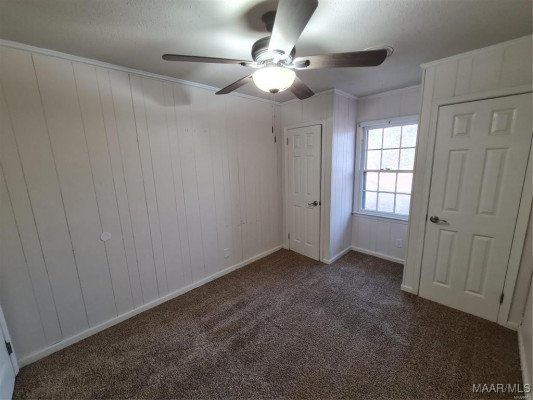 4443 S Slauson Circle