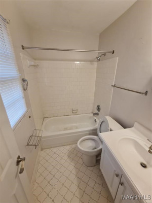 4443 S Slauson Circle