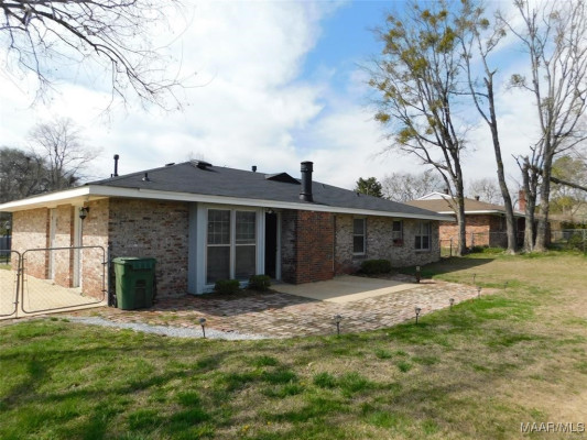 4443 S Slauson Circle