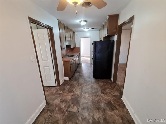 4443 S Slauson Circle