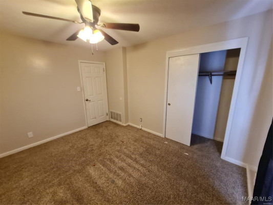 4443 S Slauson Circle