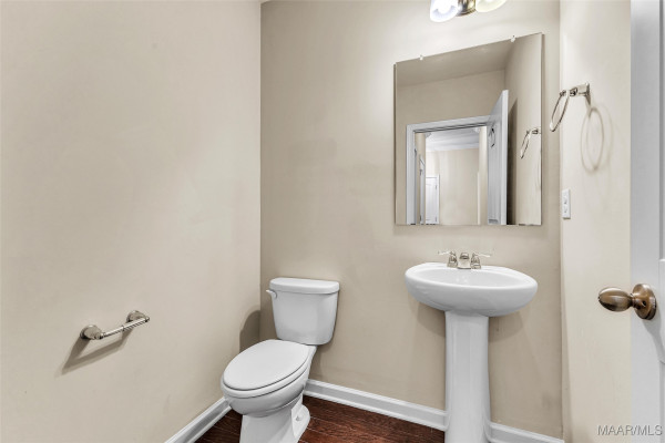 9348 TURNBERRY PARK Drive