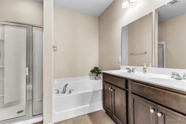 9348 TURNBERRY PARK Drive