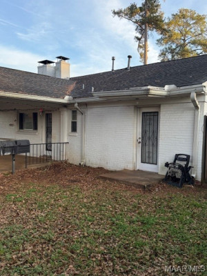 3017 SUMTER Avenue