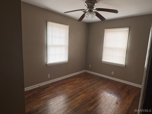 1212 Highway 14 Highway W