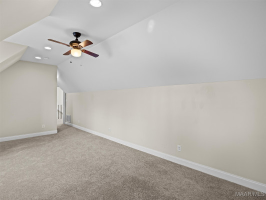 3900 TURNING LEAF Loop