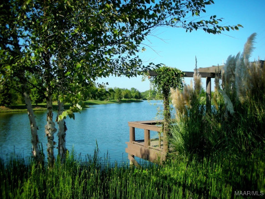 3900 TURNING LEAF Loop