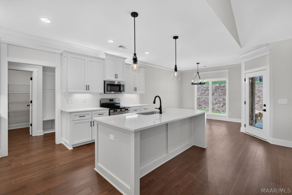 136 Birchwood Lane