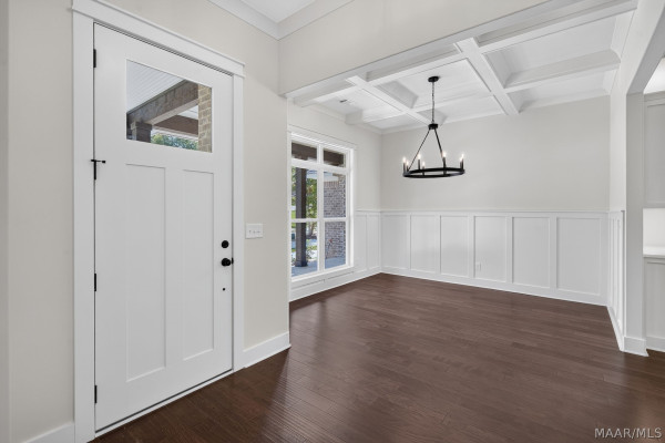 136 Birchwood Lane