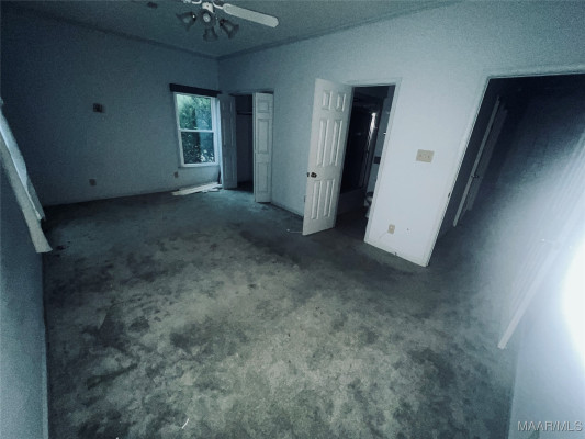 6331 Eastwood Glen Place