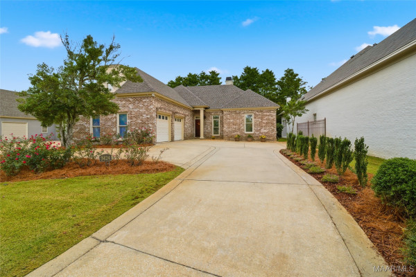 3424 Oak Grove Circle