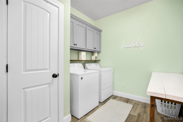 1008 Ridge Point Drive