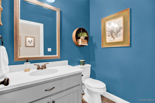 1008 Ridge Point Drive