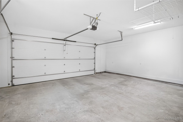 8220 Marylebone High Street