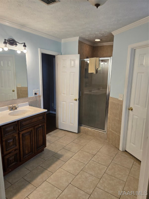 1849 WOODMERE LP Loop