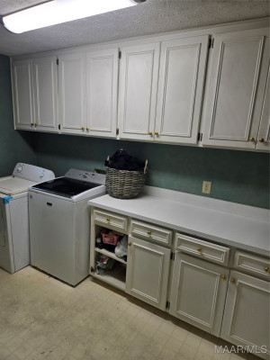 1849 WOODMERE LP Loop