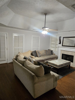 1849 WOODMERE LP Loop