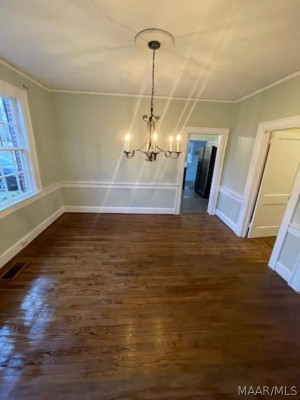 3418 Wellington Road