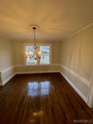 3418 Wellington Road