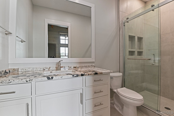 180 GRAYS FERRY Road