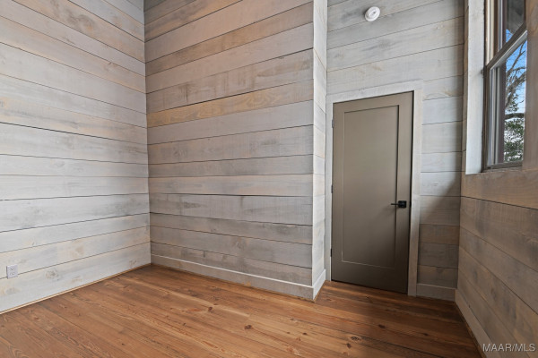 180 GRAYS FERRY Road