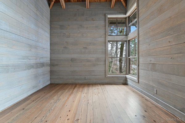 180 GRAYS FERRY Road